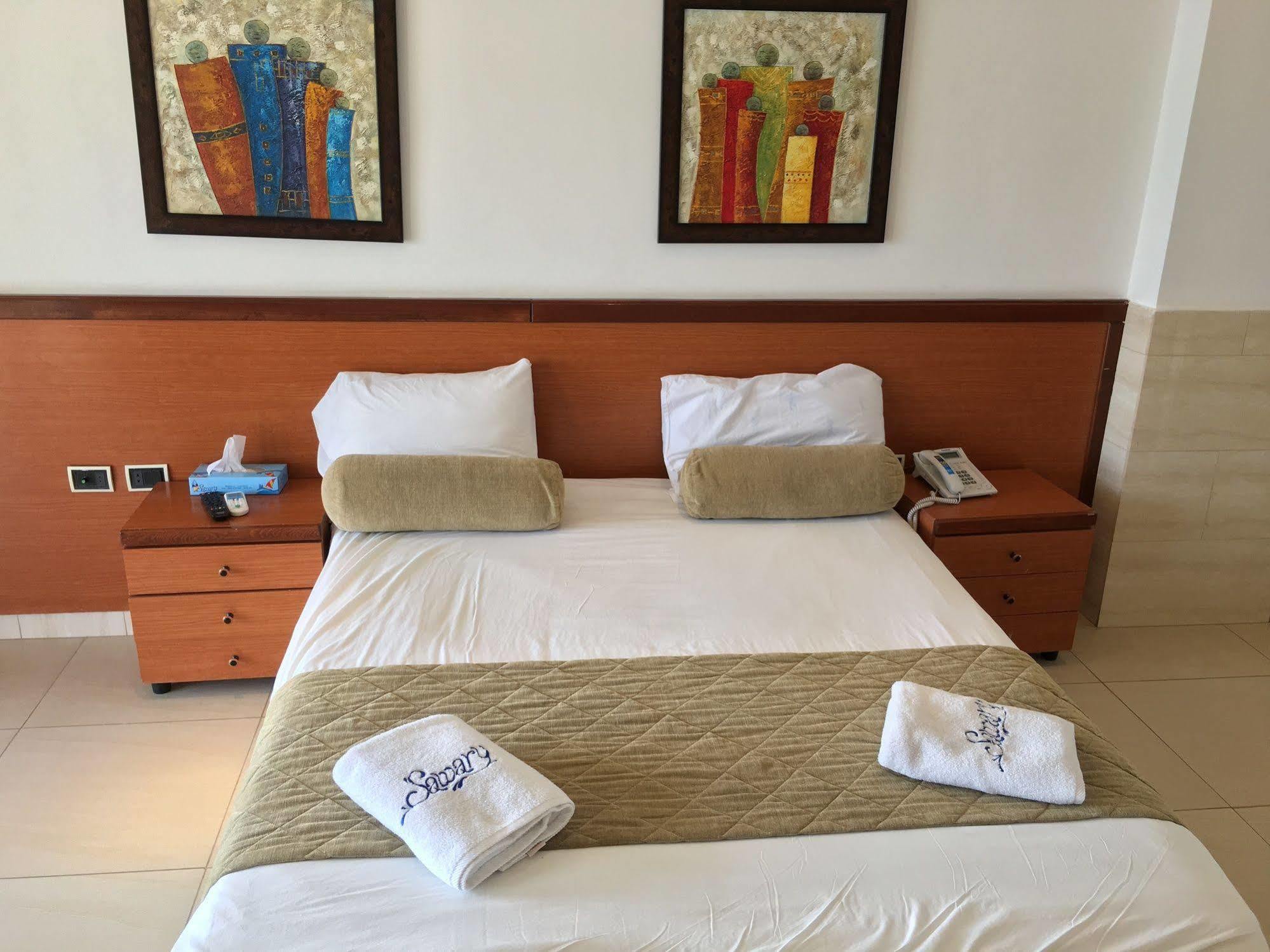 Sawary Beach Hotel Batroûn Eksteriør bilde